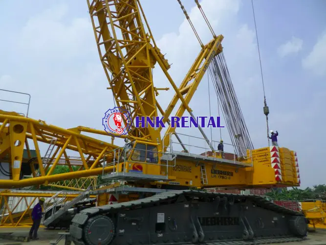  Sewa Unic Crane  lumajang